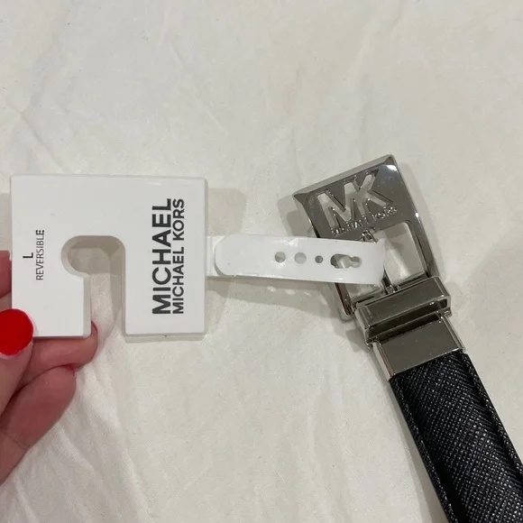 🆕 MICHAEL KORS reversible belt - Picture 4 of 5